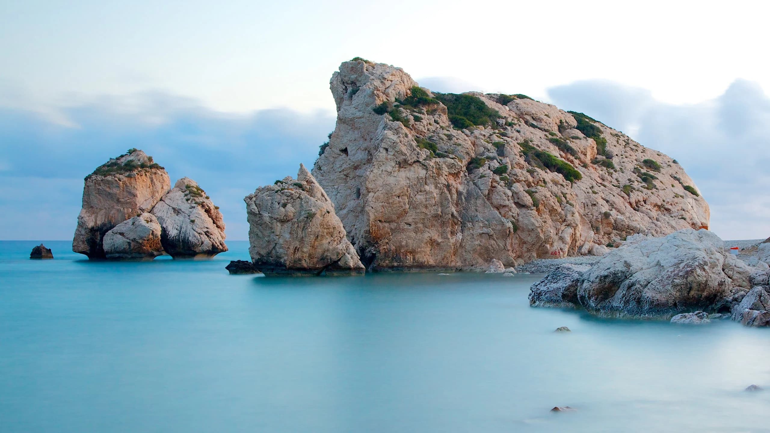 Aprodites Rock ( Petra Tou Romiou )